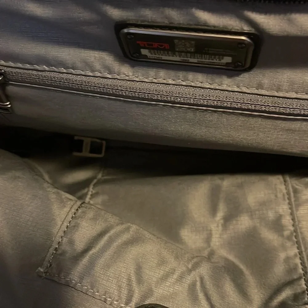 Tumi duffle bag